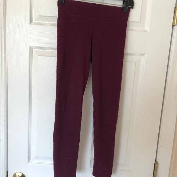 American Eagle Leggings - Picture 3 of 4